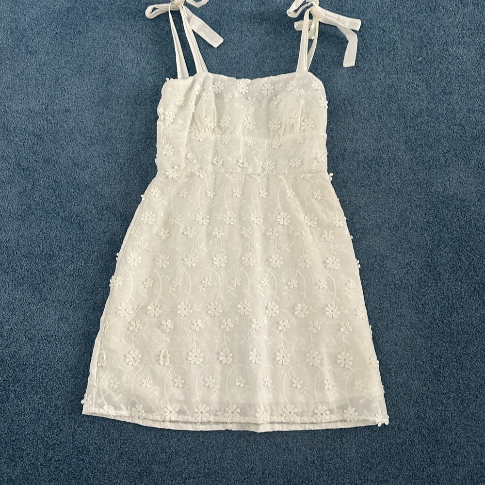 Lulu's White Floral Mini Dress